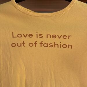 Cute Zara girls long sleeve shirt. The saying says Love is never out of fashion.